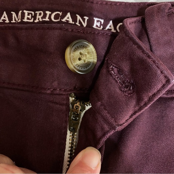 American Eagle Maroon Midi AEO Twill Shorts - Picture 5 of 6